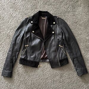 Merciano by GUESS women’s black leather biker jacket size XS